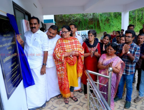 ആലുവയിൽ പട്ടികജാതി വികസന വകുപ്പിന്റെ പോസ്റ്റ് മെട്രിക് ഹോസ്റ്റൽ പ്രവർത്തനമാരംഭിച്ചു