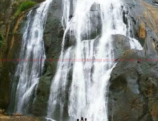 ​13 ജീവനുകൾ കവർന്ന ദുരന്തമുനമ്പ് ഇടുക്കി തൂവൽ വെള്ളച്ചാട്ടത്തിൽ സഞ്ചാരികൾക്ക് പ്രവേശനം നിരോധിച്ചു
