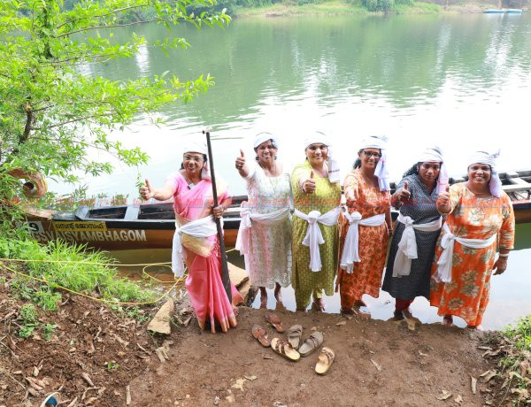 തുഴയെറിയാൻ ജാൻസിയും അനുമോളും പിറവം ജലോത്സവത്തിൽ ഇതാദ്യമായി വനിതാ ക്യാപ്റ്റന്മാർ