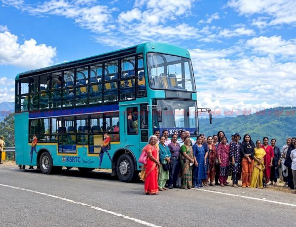 ​പൂജ അവധിക്കാലത്ത് ഹൗസ് ഫുൾ മൂന്നാറിലെ കെ.എസ്.ആർ.ടി.സി ഡബിൾ ഡെക്കറിന് റെക്കോർഡ് വരുമാനം