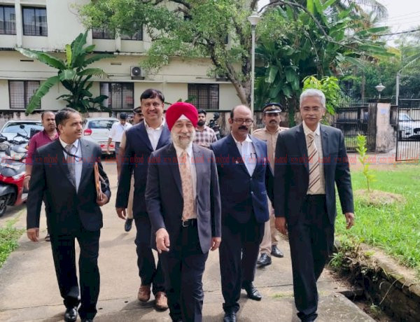 ​ദേശീയ ഉപഭോക്തൃ കമ്മീഷൻ അംഗം ഡോ. ഇന്ദ്രജിത്ത് സിംഗ് എറണാകുളം ജില്ലാ കമ്മീഷൻ സന്ദർശിച്ചു