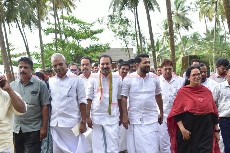 വടകര സാന്റ്ബാങ്ക്‌സ് മിനി ആംഫി തിയേറ്റർ ഉൾപ്പെടെയുള്ള സൗകര്യങ്ങളോടെ വികസിപ്പിക്കും മന്ത്രി പി.സി. വിഷ്ണുനാഥ്