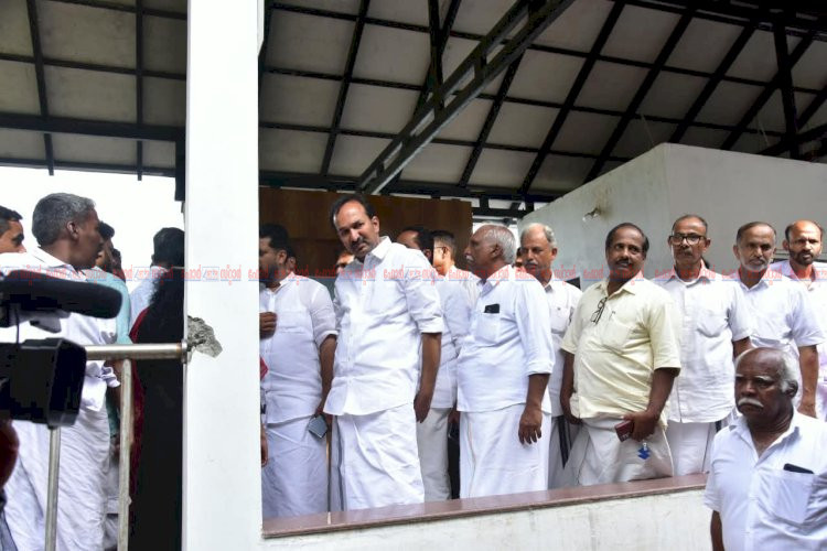 വടകര സാന്റ്ബാങ്ക്‌സ് മിനി ആംഫി തിയേറ്റർ ഉൾപ്പെടെയുള്ള സൗകര്യങ്ങളോടെ വികസിപ്പിക്കും മന്ത്രി പി.സി. വിഷ്ണുനാഥ്