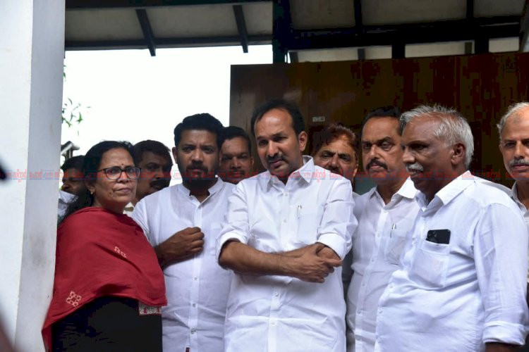 വടകര സാന്റ്ബാങ്ക്‌സ് മിനി ആംഫി തിയേറ്റർ ഉൾപ്പെടെയുള്ള സൗകര്യങ്ങളോടെ വികസിപ്പിക്കും മന്ത്രി പി.സി. വിഷ്ണുനാഥ്