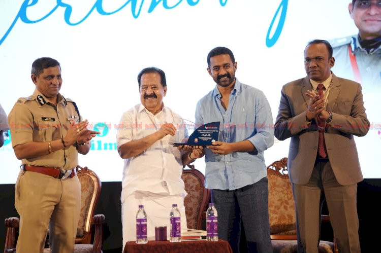കുട്ടികളുടെ സൈബർ സുരക്ഷയ്ക്ക് സൈബർ സേഫ് കേരള 2026 ആസിഫ് അലി അംബാസഡർ