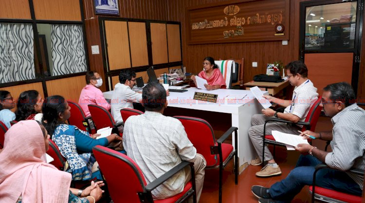 ഇടുക്കിയിൽ ഭക്ഷ്യസുരക്ഷാ പരിശോധന കർശനം 643 സ്ഥാപനങ്ങളിൽ പരിശോധന, ലക്ഷങ്ങളുടെ പിഴ ചുമത്തി
