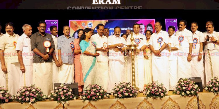 ജനപ്രതിനിധികളുടെ മഹാസംഗമം മുഖ്യമന്ത്രി വി ഡി സതീശൻ ഉദ്ഘാടനം ചെയ്തു
