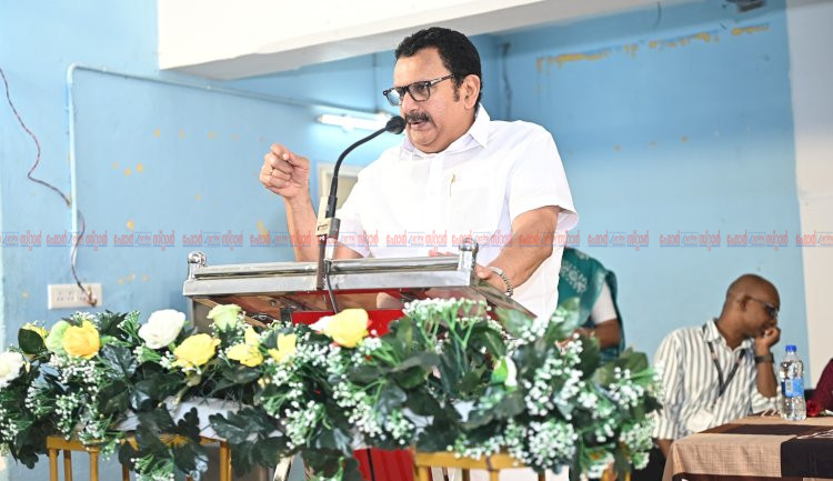 ചിക്കുൻഗുനിയ പ്രതിരോധം വീടുകൾ തോറുമുള്ള പരിശോധന പുനഃരാരംഭിക്കുമെന്ന് മന്ത്രി കെ. മുരളിധരൻ