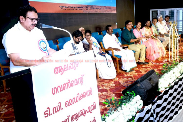 മരുന്നു ക്ഷാമം ഉണ്ടാകാതിരിക്കാൻ റെഡി പർച്ചേസ് നടത്താം മന്ത്രി കെ മുരളീധരൻ
