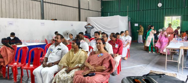 ഏനാനല്ലൂരിൽ സൗജന്യ മെഡിക്കൽ ക്യാമ്പ് വിദഗ്ധ ചികിത്സയുമായി ബി.എം.എച്ച്