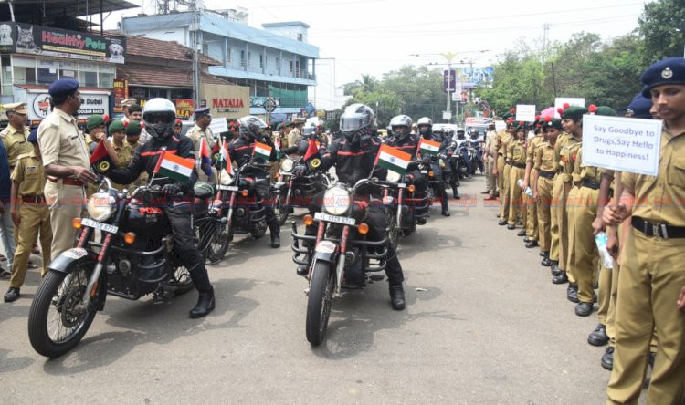 ലഹരിവിമുക്ത ഭാരതം ദേശീയ ബൈക്ക് റാലിയെ ഹൃദയപൂർവ്വം വരേവേറ്റ് മലപ്പുറം