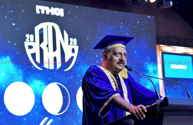 സുതാര്യമായ തൊഴിൽ സംസ്കാരം ഡോക്ടർമാർ വളർത്തിയെടുക്കണം മന്ത്രി കെ. മുരളീധരൻ