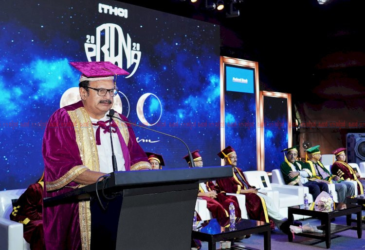 സുതാര്യമായ തൊഴിൽ സംസ്കാരം ഡോക്ടർമാർ വളർത്തിയെടുക്കണം മന്ത്രി കെ. മുരളീധരൻ