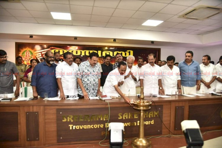 ശബരിമലയെ രാജ്യത്തെ മികച്ച തീർത്ഥാടന കേന്ദ്രമാക്കും മുഖ്യമന്ത്രി വി ഡി സതീശൻ