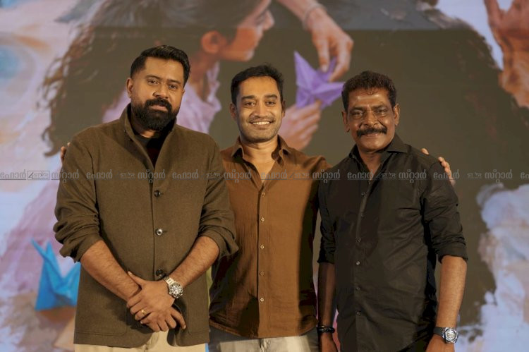 മോഹൻലാൽ അനൂപ് സത്യൻ ചിത്രം L368 ന് തുടക്കമായി പൂജ കൊച്ചിയിൽ നടന്നു