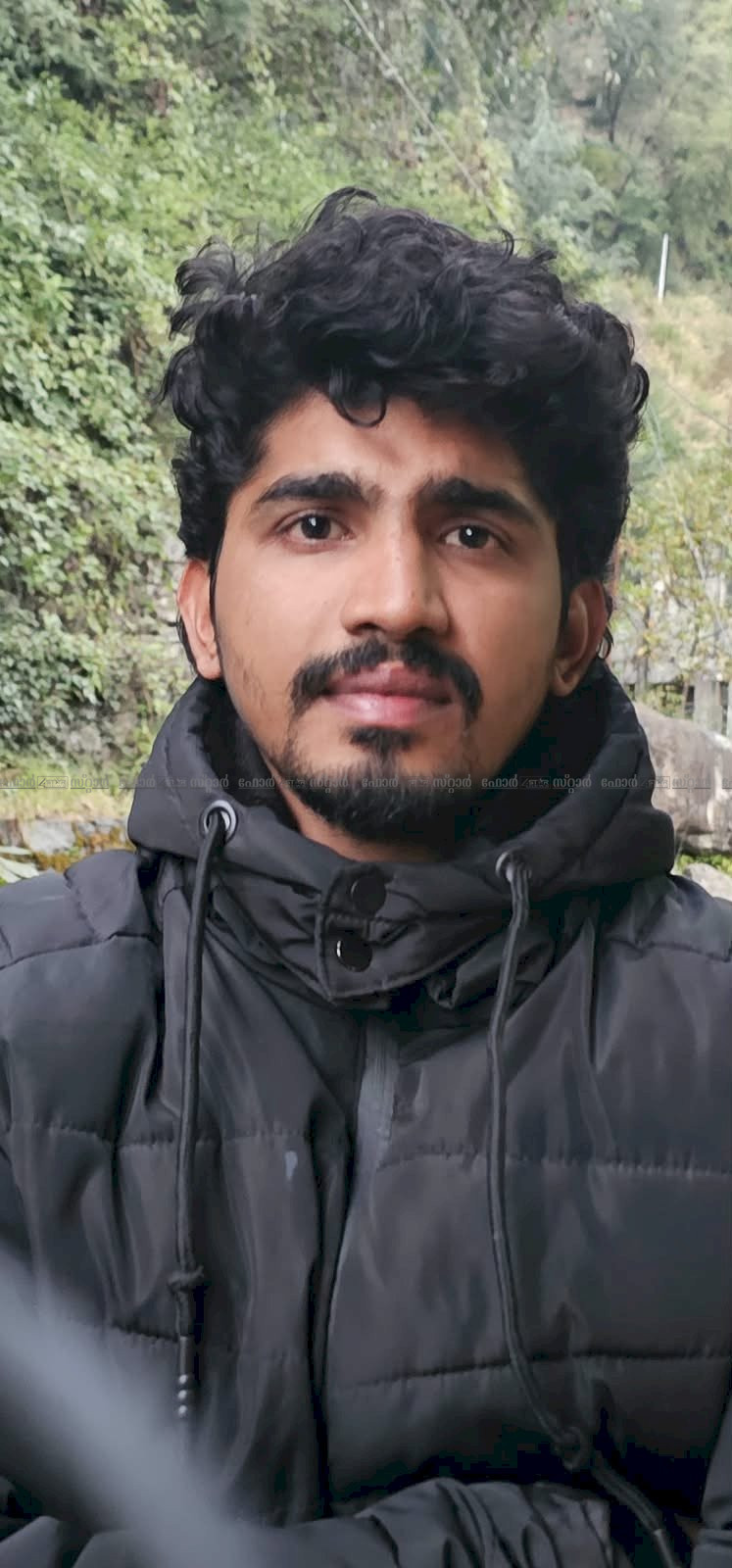 സിനിമാക്കഥയെ വെല്ലുന്ന റെയ്ഡ് കുളുവിലെ മഞ്ഞുമലയിൽ വേഷംമാറി കേരള പോലീസ് വൻ മയക്കുമരുന്ന് കേസിലെ പ്രധാനി പിടിയിൽ