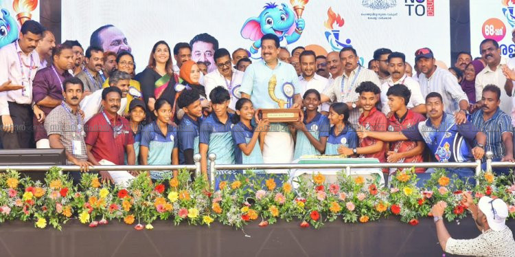 68 ാമത് സംസ്ഥാന സ്‌കൂള്‍ കായികമേള തിരുവനന്തപുരത്തിന് ഓവറോള്‍ കിരീടം, അത്‌ലറ്റിക്‌സില്‍ മലപ്പുറം ഒന്നാമത്