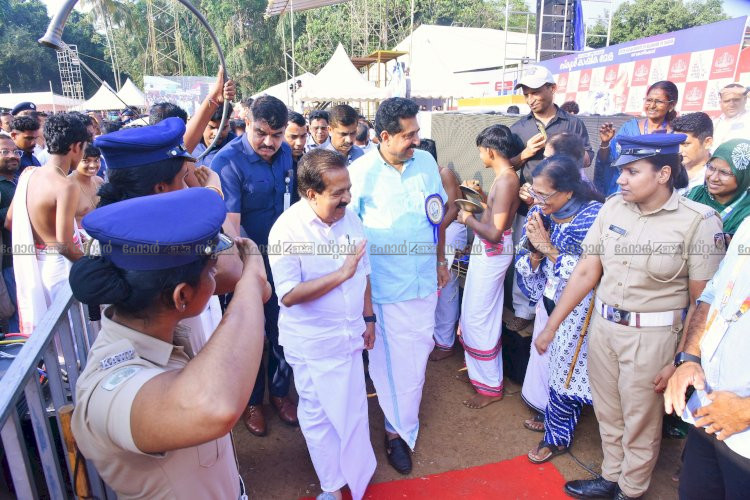 68 ാമത് സംസ്ഥാന സ്‌കൂള്‍ കായികമേള തിരുവനന്തപുരത്തിന് ഓവറോള്‍ കിരീടം, അത്‌ലറ്റിക്‌സില്‍ മലപ്പുറം ഒന്നാമത്